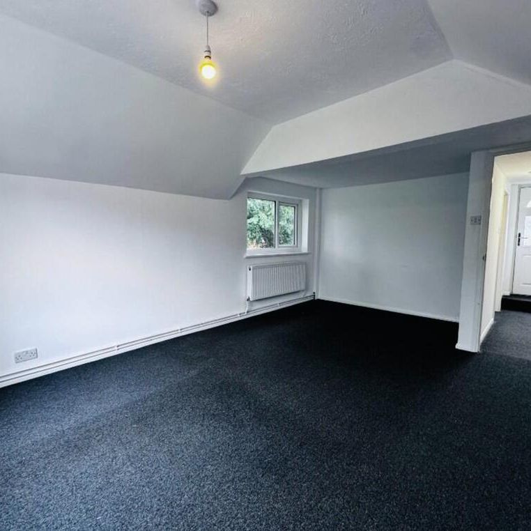 3 bedroom apartment to rent - Photo 1