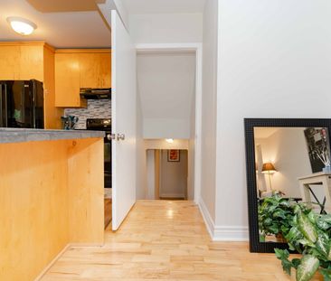 For Lease - 24 Gentry Crescent Unit# Unit B, Richmond Hill, Ontario - Photo 1