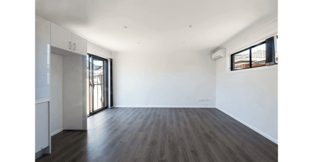 Modern 2-Bedroom Granny Flat in a Quiet Cul-de-Sac - Photo 1