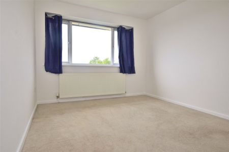 Glen Park Crescent, Kingscourt, Stroud, Gloucestershire, GL5 - Photo 4