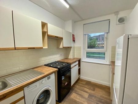 Manor Road, Eastcliff - Photo 4