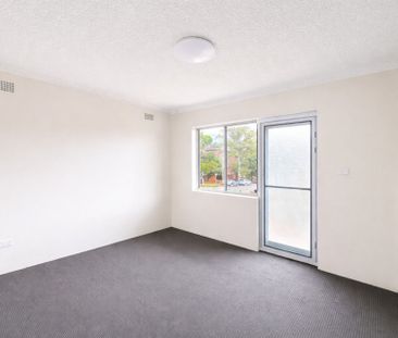 Renovated 2 Bedroom Unit in Handy Location - Photo 6