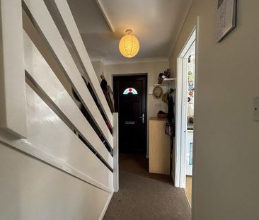 2 bedroom terraced house to rent - Photo 3