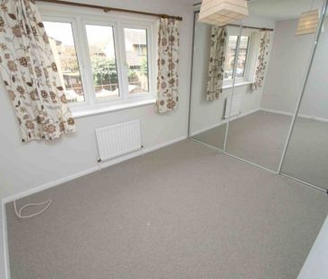 2 bed House for rent - Photo 1