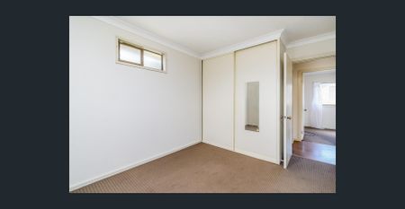 INSPECT: Monday 15th December, 2pm to 2.15pm - Photo 5