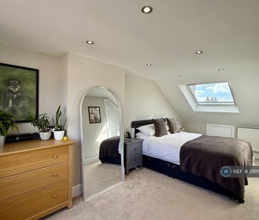 3 bedroom terraced house to rent - Photo 5