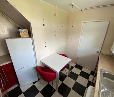 Room in a Shared House, Ellsworth Street, E2 - Photo 1