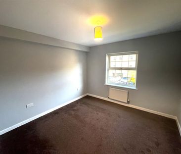 2 Bedroom Apartment for rent in Farnley Road, Woodfield Plantation,... - Photo 5