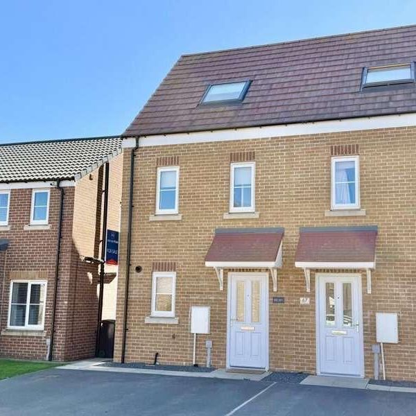 Brookes Lane, Hemlington, Middlesbrough, TS8 - Photo 1