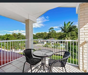 Elevated Family Home Perfectly Positioned in Bridgeman Downs - Photo 4