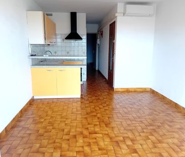 Location Appartement 2 pièces 34m² - Photo 2