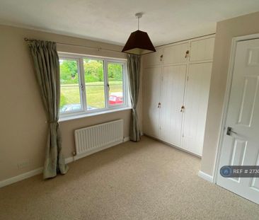 2 bedroom terraced house to rent - Photo 3