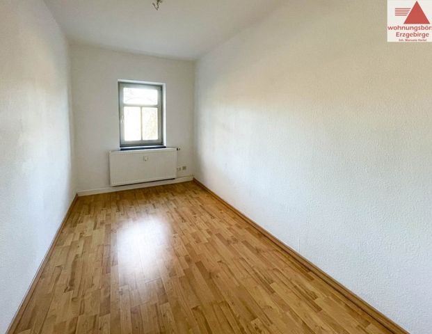 Schicke 3-Raum-Wohnung am Markt in Schwarzenberg! - Foto 1