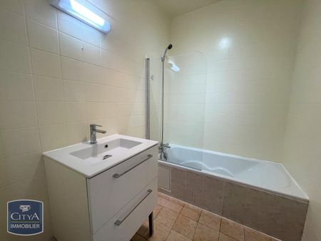 Location Appartement 2 pièces 51m² RAMBOUILLET 78120 - Photo 4