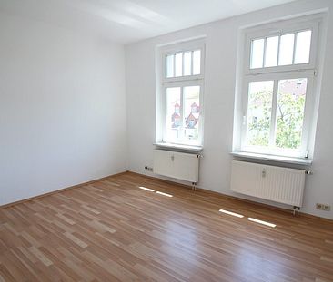 **Sehr helle 2-Zimmer Wohnung in Grimma + Außenstellplatz inkl.** - Foto 1