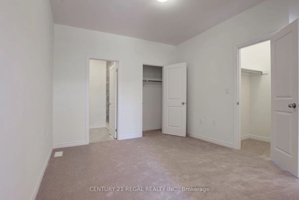 Condo Townhouse For Lease | N9195068 - Photo 1