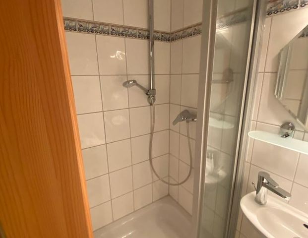 Kleine, nette, möblierte Wohnung - Foto 1