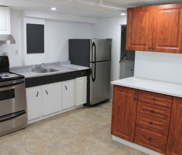 For Lease - 17 Mystic Avenue Unit# Lower, Toronto, Ontario - Photo 2