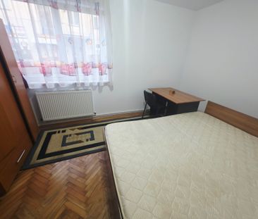 Inchiriere Apartament 2 Camere Centrul Civic zona Afi - Photo 3