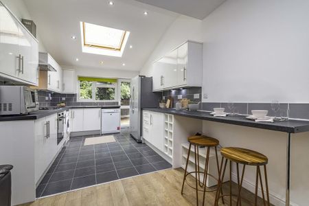 5 bedroom house to rent - Photo 4