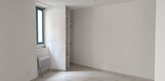 Location Appartement 1 pièce 26m² NARBONNE 11100 - Photo 2