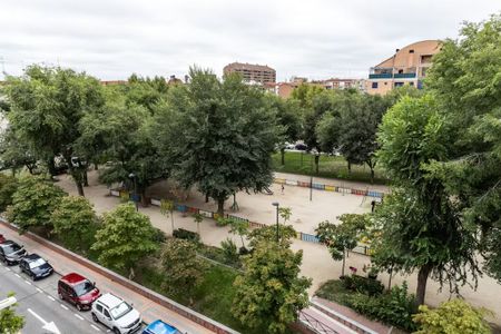 Plaza Jiménez Díaz, Getafe, Community of Madrid 28903 - Photo 4