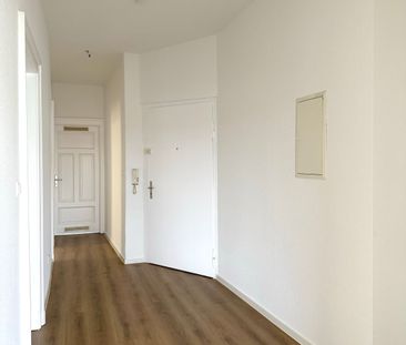 Großzügige & helle 3-Zimmer-Altbauwohnung mit Charme - Photo 3