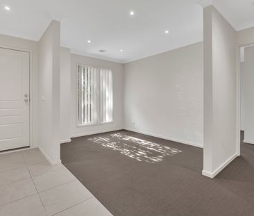2/15 Kennedy Street, Reservoir VIC 3073 - Photo 3