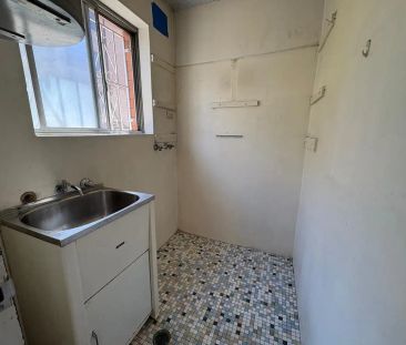“Ground Floor Unit for Rent in Liverpool” - Photo 1