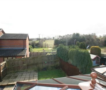 3 bedroom end of terrace house to rent - Photo 5