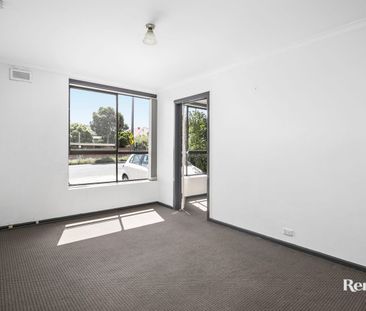 1/230 Ascot Vale Road, Ascot Vale, Vic 3032 - Photo 2