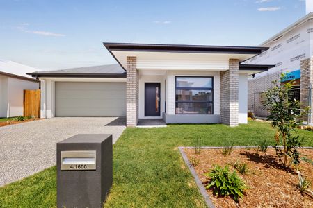 BRAND NEW - 4 Bedroom Home - Modern, Stylish & Ready to move in! - Photo 5