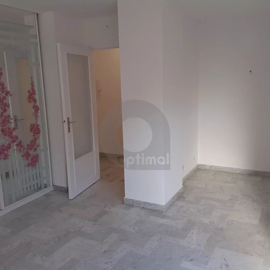 Location Appartement 1 pièce 29m² MENTON 06500 - Photo 1