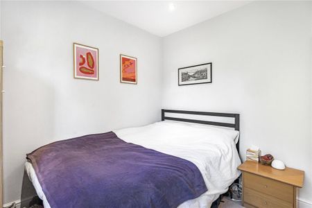 4 bedroom terraced house to rent - Photo 4
