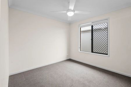 18 Huntingdale Street, Leichhardt QLD 4305 - Photo 2