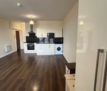 Studio Flat, Karnac Road, LS8 - Photo 4