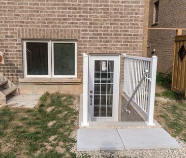 For Lease - 3158 Carding Mill Trail Unit# Bsmt, Oakville, Ontario - Photo 4