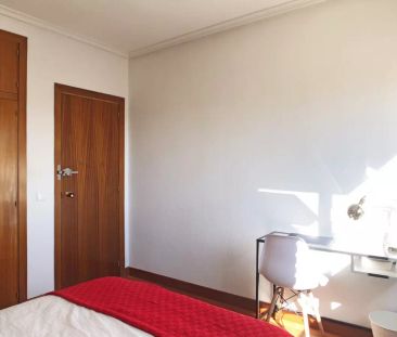 Nice room for rent in 6-bedroom apartment in Retiro - Foto 6