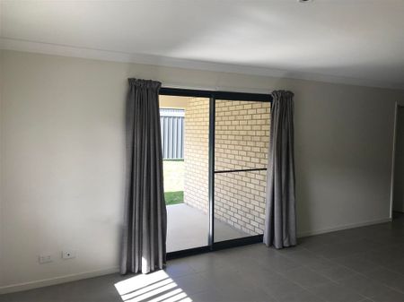 MODERN 3 BEDROOM DUPLEX UNIT - Photo 2