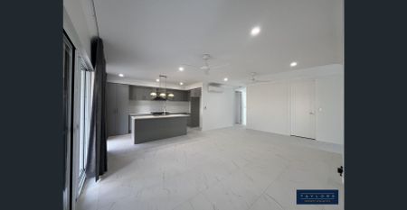 Brand New Luxury Home with Pool in Cannonvale! - Photo 2