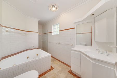 Home For Rent - Photo 5