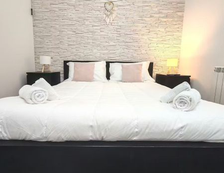 Viale Marco Polo, Rome, Lazio 00154 - Photo 2