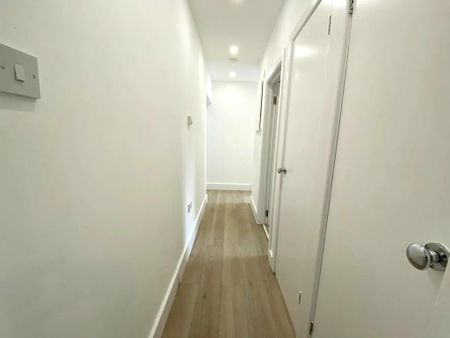 3 bedroom ground floor flat to rent - Photo 5