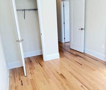For Lease - 38 Schmeltzer Crescent, Richmond Hill, Ontario - Photo 2