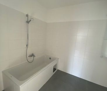 Sonnige 4-Zimmer-Wohnung im Obergeschoss mit Balkon - Photo 5