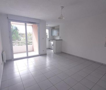 location Appartement T2 DE 39.17m² À SEILH - Photo 5