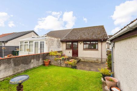 1 bedroom semi-detached bungalow to rent - Photo 5