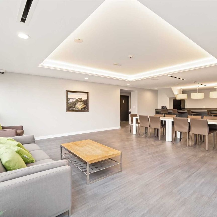 For Lease - 1940 Ironstone Drive Unit# 810, Burlington, Ontario - Photo 1