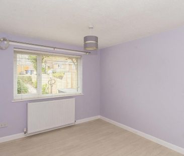 2 bedroom semi-detached bungalow to rent - Photo 1