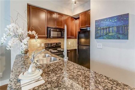 For Lease - 80 Absolute Avenue Unit# 907, Mississauga, Ontario - Photo 5